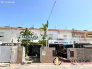 Chalet con Jardín y Garaje en Urbanización cerrada