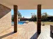 Chalet con piscina privada y vistas al mar en Masnou centro