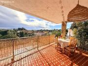 Chalet con piscina y vistas en Catadau Urbano