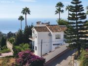 Chalet con vistas abiertas al mar a 200 m del centro –...