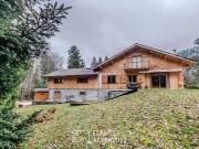 Chalet contemporain esprit 'trappeur chic' et...