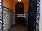 Chalet de 200m y dos naves en parcela de 6700