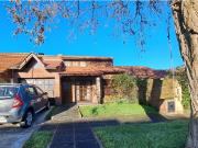 CHALET DE 3 AMB. CON PILETA RIO NEGRO 4400