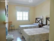 Chalet de 3 dormitorios con 2221m2 de parcela y vistas...