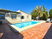 Chalet de 4 dormitorios en Altea