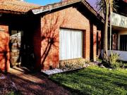 Chalet de categoria 5 amb + pileta