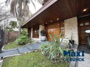 Chalet de categoría en Barrio Parque Calchaquí