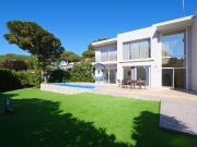 Chalet de lujo de 5 dormitorios en venta Carrer Puigmal,...