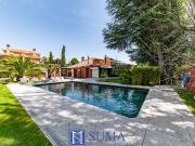 Chalet de lujo de 6 dormitorios en venta Madrid,...
