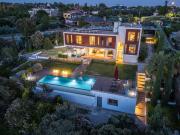^Chalet De Lujo Único En Las Rozas Con Diseño Exclusivo...