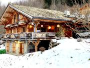 CHALET DE LUXE AUX CARROZ HAUTE SAVOIE