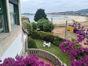 Chalet de piedra con vistas al mar en primera línea de...