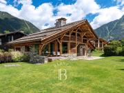 Chalet de prestige de 8 pièces en vente Chamonix Mont...