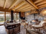 Chalet de qualité de 5 chambres récemment construit au...