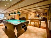 CHALET DE SUPER LUJO DE 7 HABITACIONES EN LELIANA