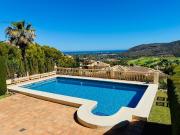 Chalet, Denia