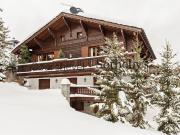 Chalet Écrin Ski aux pieds à louer à Courchevel