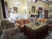 Chalet, El Castillo de las Guardas