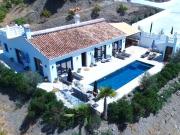 Chalet en alquiler de vacaciones en Cómpeta, Málaga...