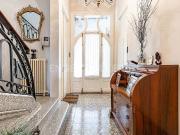 Chalet en alquiler en Badalona, de 230 m² 7 habitaciones...