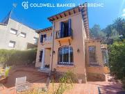Chalet en alquiler en Barcelona, de 231 m² 5...
