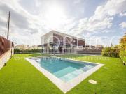 Chalet en alquiler en Cabrera de Mar, de 300 m² 6...