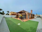 Chalet en alquiler en Cartagena, La Manga Del Mar Menor