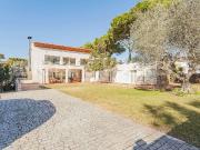 Chalet en alquiler en Cerdanyola del Vallès, de 372 m² 6...