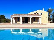 Chalet en alquiler en Denia