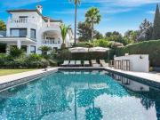 Chalet en alquiler en El Paraiso, Málaga Costa del Sol