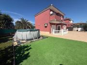 Chalet en alquiler en Llíria, Urbanizaciones