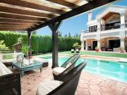 Chalet en alquiler en Marbella, Sierra Blanca
