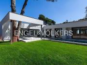 Chalet en alquiler en Sant Cugat del Vallès, de 296 m² 3...
