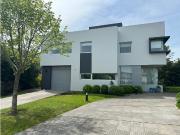 Chalet en Arenas del Sur