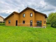 Chalet en bois 5 chambres avec terrain et garage Proche...