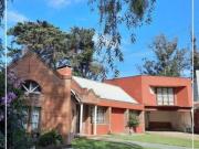 Chalet en Colinas de Peralta Ramos con gran parque al frene