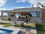 Chalet en finca rústica