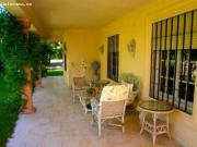 Chalet en la zona del Patriarca Ctra de Alba !