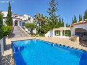 CHALET EN MONTE PEGO CON VISTAS AL MAR