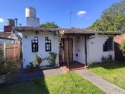 CHALET EN P. HORIZONTAL 2 DORMITORIOS CON PILETA DE NATACION