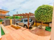 CHALET EN RODA DE BARÁ