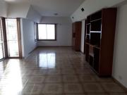 CHALET EN VENTA 5 AMB CON JARDIN Y PILETA