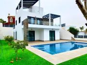 Chalet en venta a estrenar en Rojales Alicante