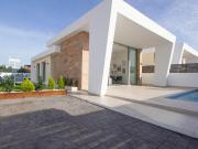 Chalet en venta a estrenar en Torrevieja Alicante
