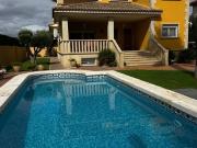 Chalet en venta. ALICANTE
