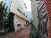 Chalet en Venta – Casa en Quinta en Lince límite con San...