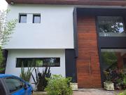 Chalet en venta de 3 dormitorios c/ cochera en Bosques...