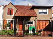 Chalet en venta de 4 dormitorios c/ cochera en Colina de...