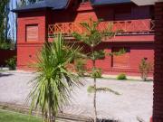 Chalet en venta de 4 dormitorios c/ cochera en Cuadro...