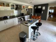 Chalet en venta de 5 ambientes